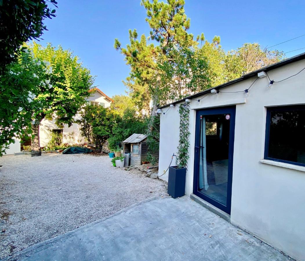 Le Cabanon De Manon - *